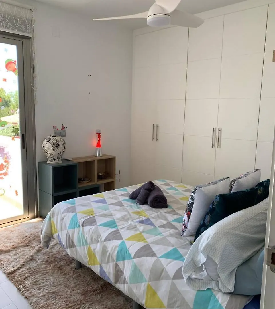 מיחאס קוסטה Villa Serena Near The Beach בית נופש מיחאס קוסטה